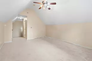 330 Arbors Cir, Elgin, TX 78621 - Photo 27