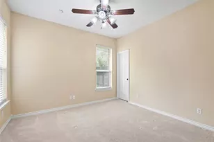 330 Arbors Cir, Elgin, TX 78621 - Photo 23