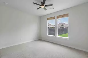 276 Washington Dr, Kyle, TX 78640 - Photo 25