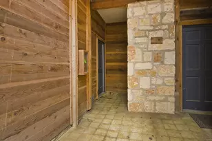 8200 Neely Dr, Austin, TX 78759 - Photo 17