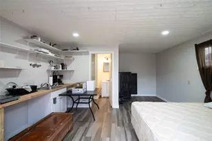 1114 Woodlawn St, Lockhart, TX 78644 - Photo 15