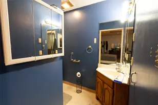 1114 Woodlawn St, Lockhart, TX 78644 - Photo 9