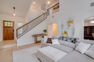 8525 White Ibis Dr, Austin, TX 78729 - Photo 9