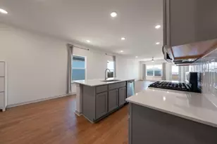 10805 Meris Ln, Austin, TX 78754 - Photo 11