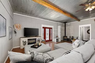 6501 Co Rd 239, Jarrell, TX 76537 - Photo 5