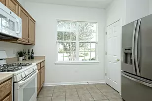 708 Texas Dr, Georgetown, TX 78633 - Photo 5