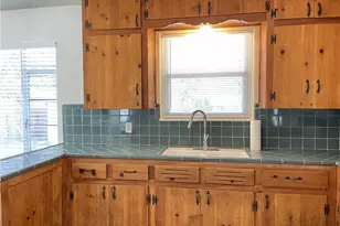 306 E Wonsley Dr, Austin, TX 78753 - Photo 19
