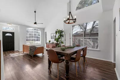 8200 Nairn Drive, Austin, TX 78749 - Photo 9