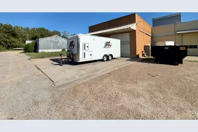 205 S Main Street #A, Elgin, TX 78621 - Photo 15