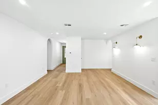 7004 Fred Morse Dr, Austin, TX 78723 - Photo 5