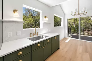 7004 Fred Morse Dr, Austin, TX 78723 - Photo 9