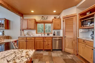 21008 W Lakeshore Dr, Spicewood, TX 78669 - Photo 19