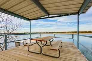 21008 W Lakeshore Dr, Spicewood, TX 78669 - Photo 37