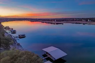 21008 W Lakeshore Dr, Spicewood, TX 78669 - Photo 3