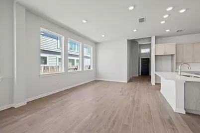 130 Paul Pena Drive, San Marcos, TX 78666 - Photo 7