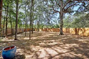 2013 Amur Dr, Austin, TX 78745 - Photo 25