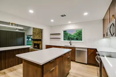 503 Elm Street, Bastrop, TX 78602 - Photo 15