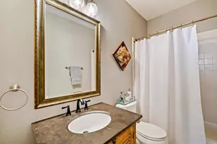 3413 Zebecca Creek Dr, Austin, TX 78732 - Photo 23