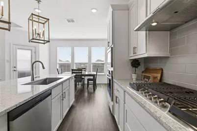 316 Clearlake Drive, Hutto, TX 78634 - Photo 3