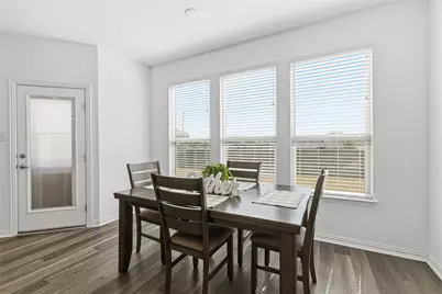 316 Clearlake Drive, Hutto, TX 78634 - Photo 27