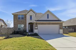 316 Clearlake Dr, Hutto, TX 78634 - Photo 3