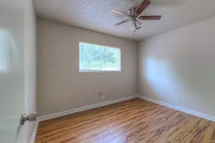 1124 Gardner Rd, Austin, TX 78721 - Photo 11