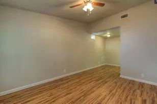 1124 Gardner Rd, Austin, TX 78721 - Photo 7