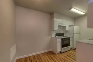 1124 Gardner Rd, Austin, TX 78721 - Photo 9