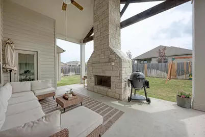 548 Elm Green Street, Hutto, TX 78634 - Photo 33