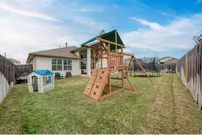 548 Elm Green Street, Hutto, TX 78634 - Photo 35
