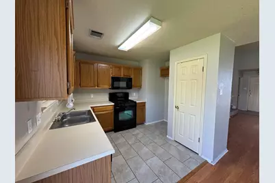 8901 Vigen Circle, Austin, TX 78748 - Photo 9