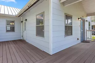 633 Academy St, Blanco, TX 78606 - Photo 7