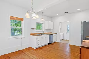 633 Academy St, Blanco, TX 78606 - Photo 5