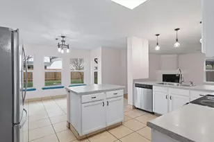 2122 Deer Creek Trail, Round Rock, TX 78665 - Photo 9