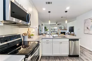 2215 Post Rd, Austin, TX 78704 - Photo 15