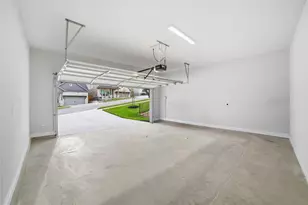 716 Coppell Ct E, Leander, TX 78641 - Photo 35