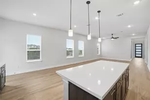 716 Coppell Ct E, Leander, TX 78641 - Photo 5