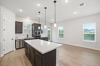 716 Coppell Court E, Leander, TX 78641 - Photo 13