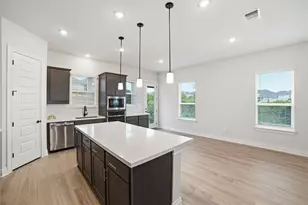 716 Coppell Ct E, Leander, TX 78641 - Photo 13