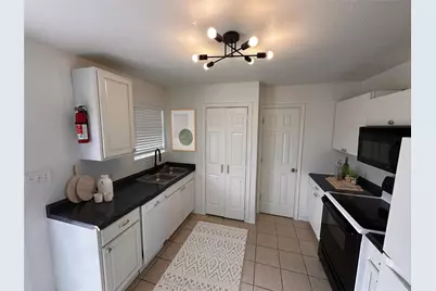 161 S Arch Street #Apartment 1, Aransas Pass, TX 78336 - Photo 3