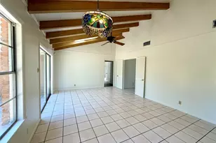 2711 Little John Ln, Austin, TX 78704 - Photo 9