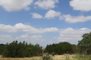105 Mesones Rd, Florence, TX 76527 - Photo 1