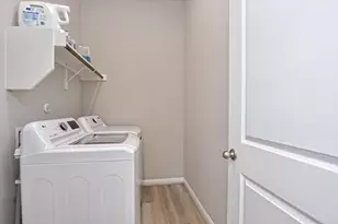 608 Carol Dr, Hutto, TX 78634 - Photo 17