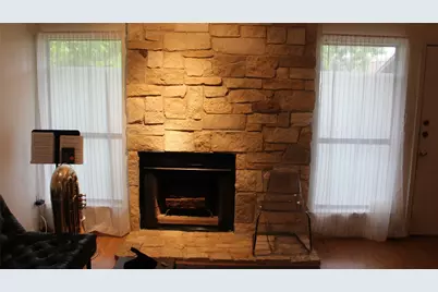 612 Park Place #302, Austin, TX 78705 - Photo 3