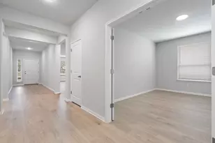 132 Condesa St, Kyle, TX 78640 - Photo 5