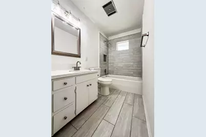 803 W 25th Street, Cameron, TX 76520 - Photo 13