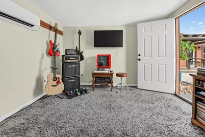 823 Ruby Court, Jarrell, TX 76537 - Photo 17