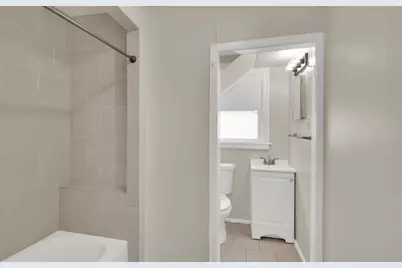 4010 Speedway #D, Austin, TX 78751 - Photo 9