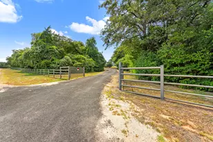 206 22 Hills Rd, Gause, TX 77857 - Photo 1