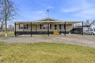 1278 Fm 812 Rd, Cedar Creek, TX 78612 - Photo 1
